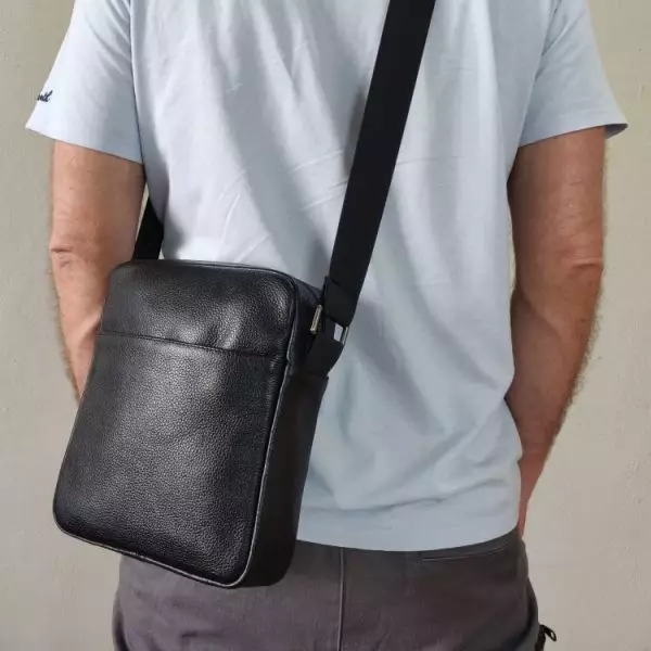Мужская кожаная сумка из натуральной кожи MYZ TOKYO через плечо мужская барсетка кросс-боди кожаная сумка-планшет Чоловіча шкіряна сумка з натуральної шкіри через плече чоловіча барсетка крос-боді ТОКИО шкіряна сумка-планшет