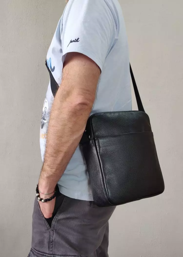 Мужская кожаная сумка из натуральной кожи MYZ TOKYO через плечо мужская барсетка кросс-боди кожаная сумка-планшет Чоловіча шкіряна сумка з натуральної шкіри через плече чоловіча барсетка крос-боді ТОКИО шкіряна сумка-планшет