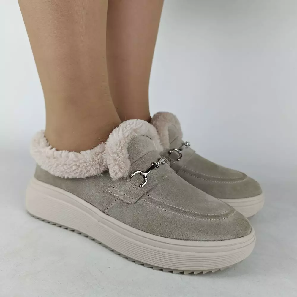 Женские зимние ботинки низкие MYZ 0081 ЛАТТЕ из натуральной замши Latte — изображение 9