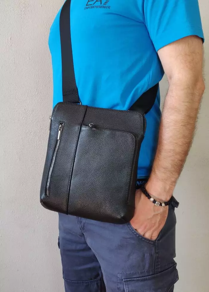 Мужская кожаная сумка из натуральной кожи MYZ LEON через плечо мужская барсетка кросс-боди ЛЕОН кожаная сумка-планшет Чоловіча шкіряна сумка з натуральної шкіри MYZ LEON через плече чоловіча барсетка крос-боді ЛЕОН шкіряна сумка-планшет