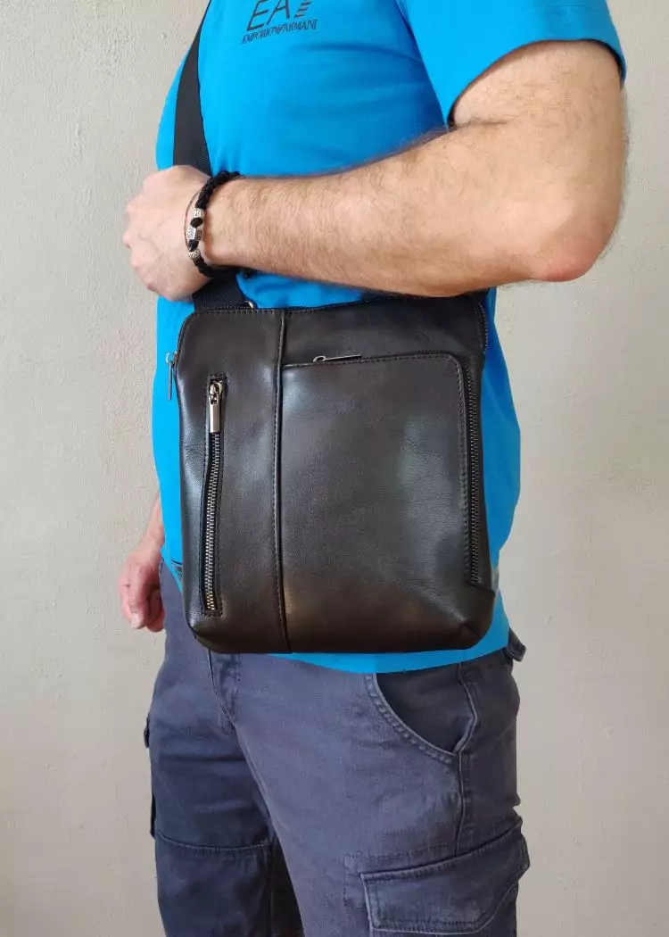 Мужская кожаная сумка из натуральной кожи MYZ LEON через плечо мужская барсетка кросс-боди ЛЕОН кожаная сумка-планшет Чоловіча шкіряна сумка з натуральної шкіри MYZ LEON через плече чоловіча барсетка крос-боді ЛЕОН шкіряна сумка-планшет