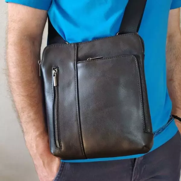Мужская кожаная сумка из натуральной кожи MYZ LEON через плечо мужская барсетка кросс-боди ЛЕОН кожаная сумка-планшет Чоловіча шкіряна сумка з натуральної шкіри MYZ LEON через плече чоловіча барсетка крос-боді ЛЕОН шкіряна сумка-планшет