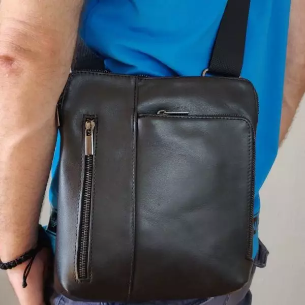 Мужская кожаная сумка из натуральной кожи MYZ LEON через плечо мужская барсетка кросс-боди ЛЕОН кожаная сумка-планшет Чоловіча шкіряна сумка з натуральної шкіри MYZ LEON через плече чоловіча барсетка крос-боді ЛЕОН шкіряна сумка-планшет