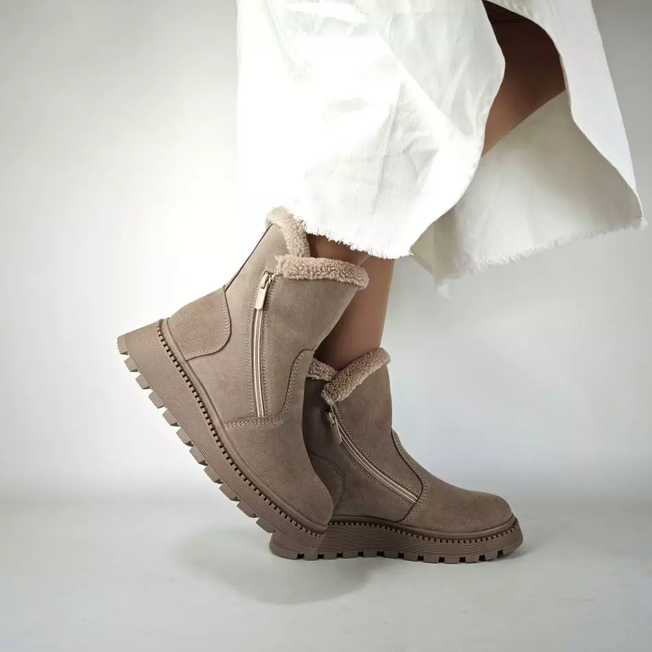 Ботинки женские MYZ кожаные молодежные бежевые нюд latte латте натуральная кожа и замша мех зимние 36 37 38 39 40 41 черевики жіночі натуральна замша лате шкіра бежева нюдова зимові хутро