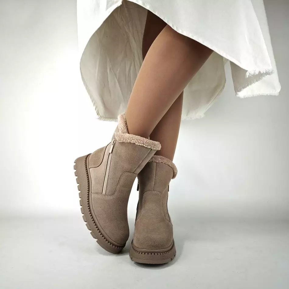Ботинки женские MYZ кожаные молодежные бежевые нюд latte латте натуральная кожа и замша мех зимние 36 37 38 39 40 41 черевики жіночі натуральна замша лате шкіра бежева нюдова зимові хутро
