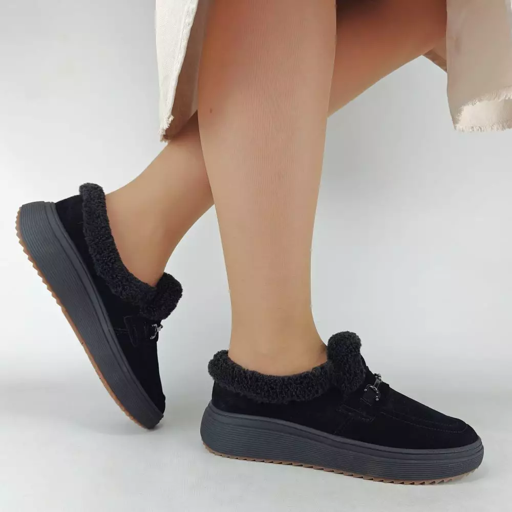 Женские зимние ботинки низкие MYZ 0081 BLACK из натуральной замши — изображение 4