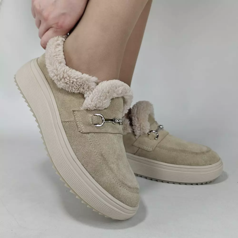 Женские зимние ботинки низкие MYZ 0081 светлый БЕЖ из натуральной замши — изображение 12